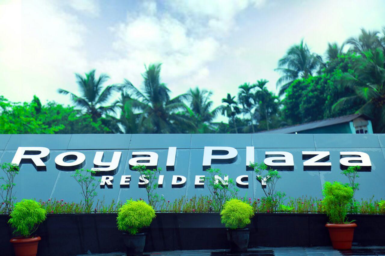 Royal Plaza Residency Hotel Cheruppulasseri Esterno foto